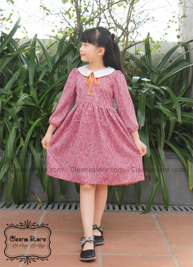 Đầm nhung hoa cổ trắng đính nơ