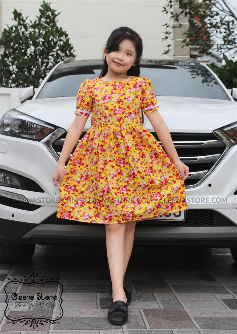 Đầm xòe cổ vuông tay viền ren -  hoa vàng trắng
