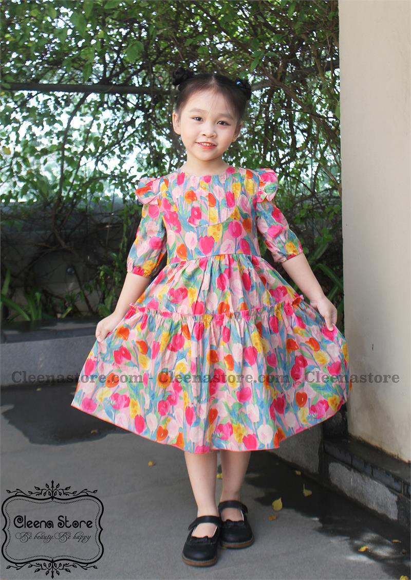 Đầm tay lửng xếp ly ngực họa tiết hoa tulip