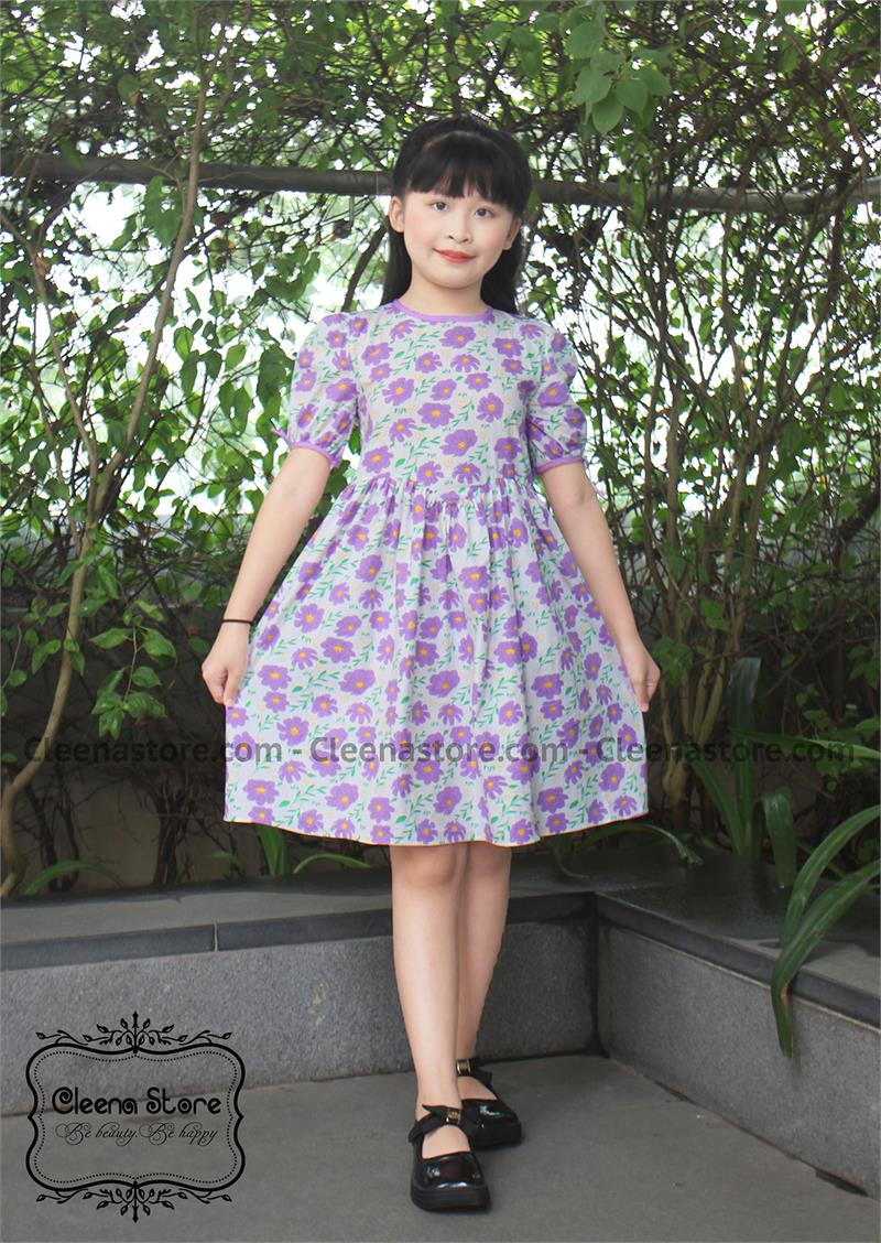 Đầm xòe hoa tím eo V tay thắt nơ