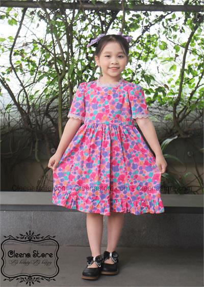 Đầm xòe cổ vuông viền ren họa tiết con sò