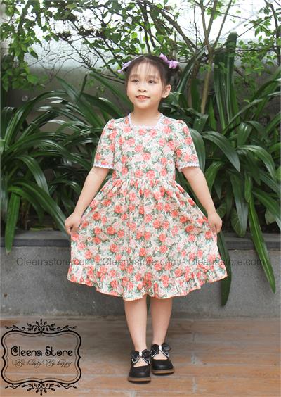 Đầm xòe cổ vuông viền ren họa tiết hoa mẫu đơn