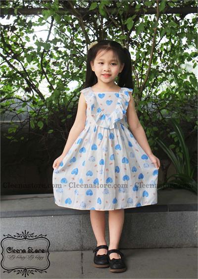 Đầm đũi tim xanh nền trắng bèo V